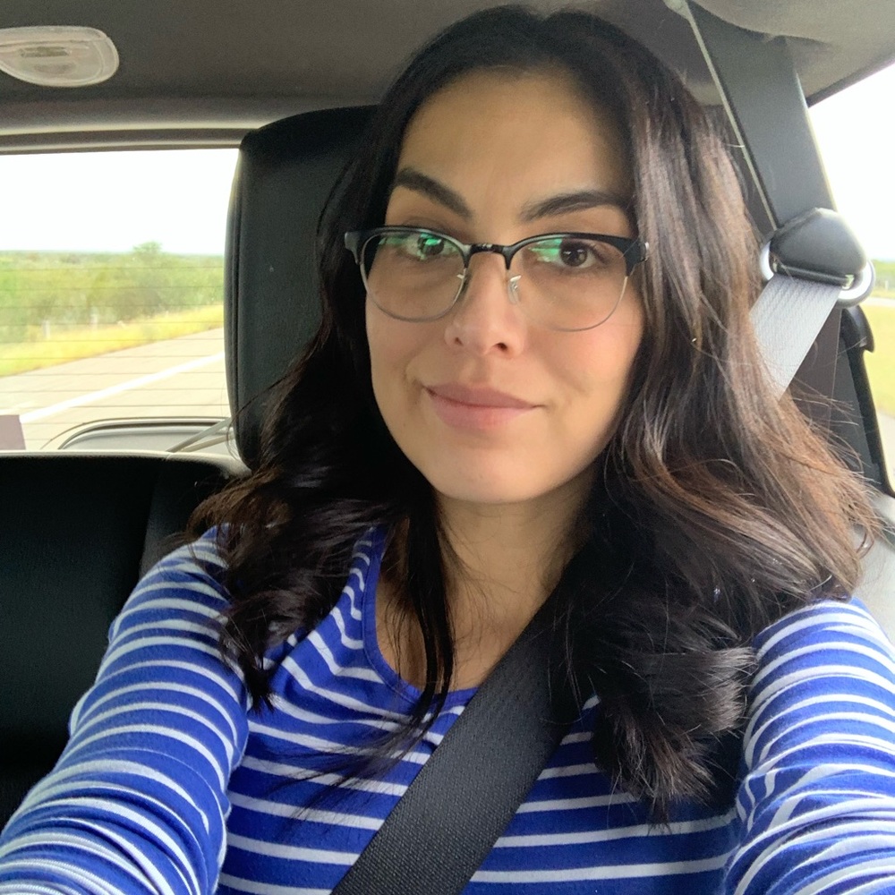 Meet your Posher, Kristela